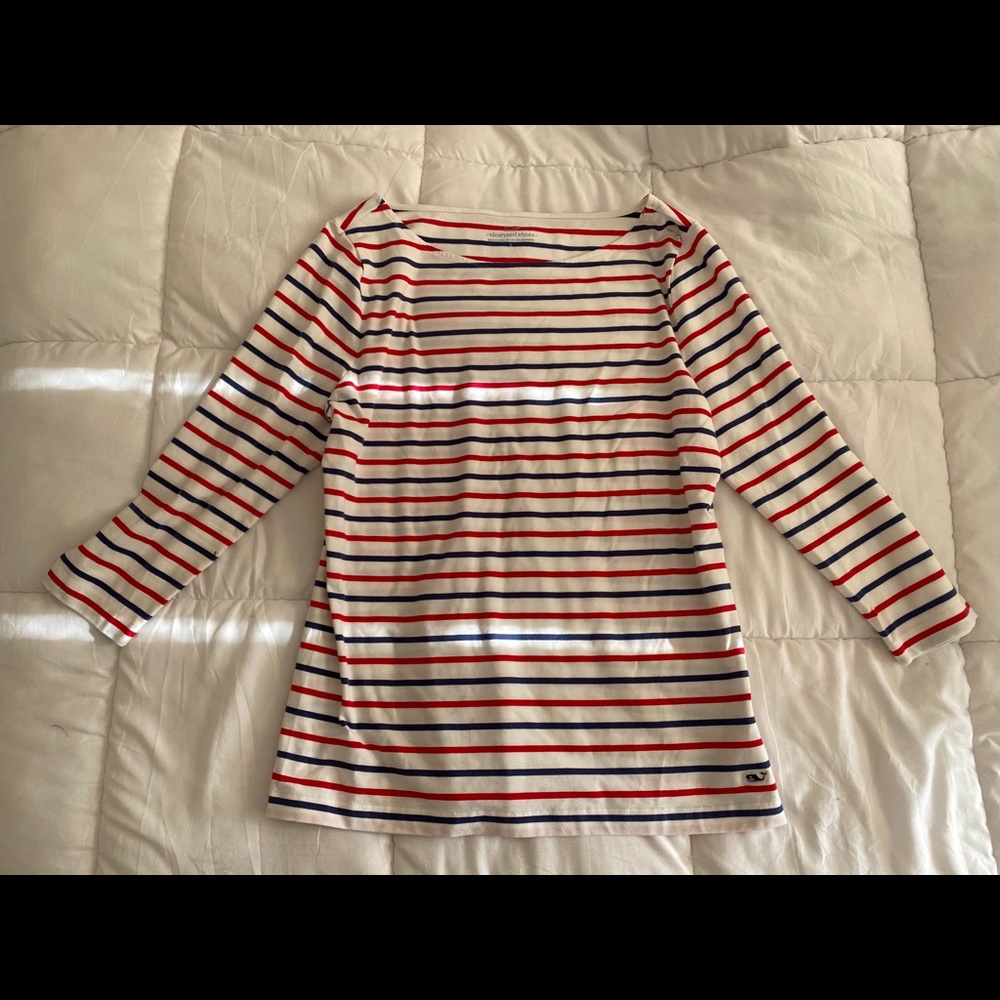 Never worn NWOT vineyard vines long sleeve